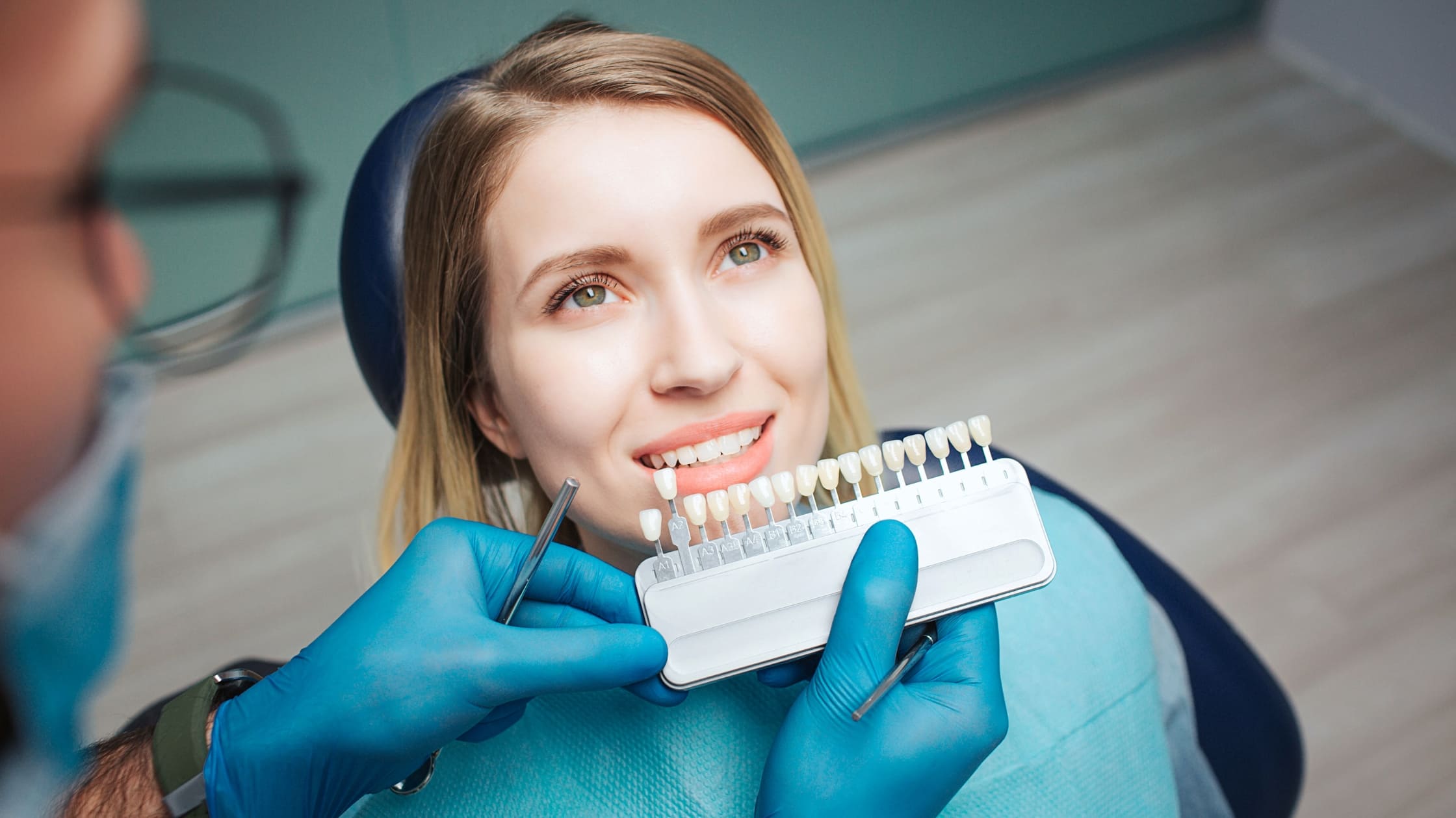 Estética Dental en Mataró | Blanqueamiento y Carillas - Clínica Dentaró